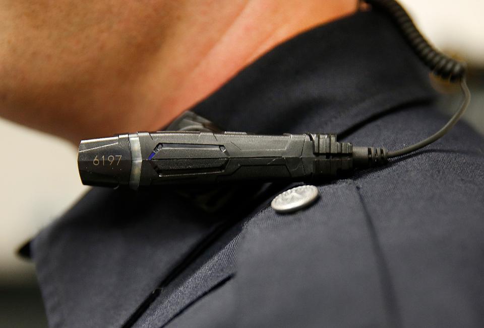 Artificial Intelligence Is Coming To Police Bodycams, Raising Privacy Concerns